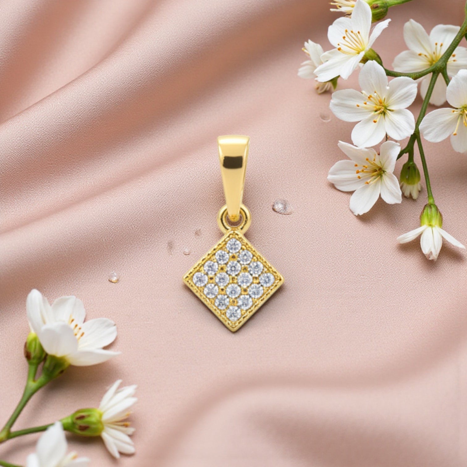 Позлатена висулка "Ромб"