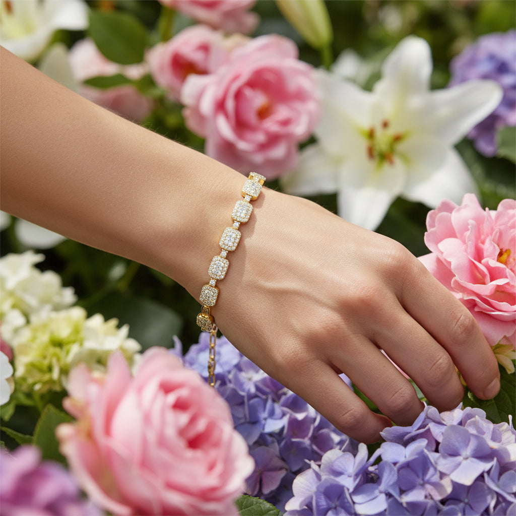 Позлатена гривна "Нежен блясък"