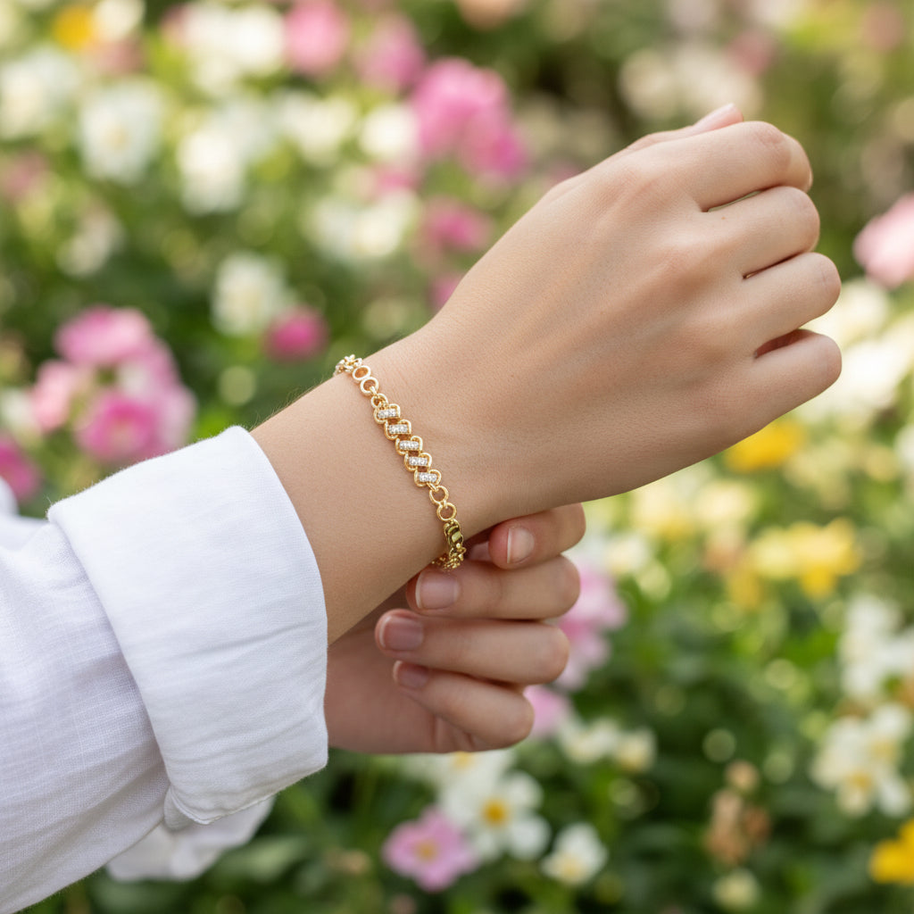 Позлатена гривна "Мария"