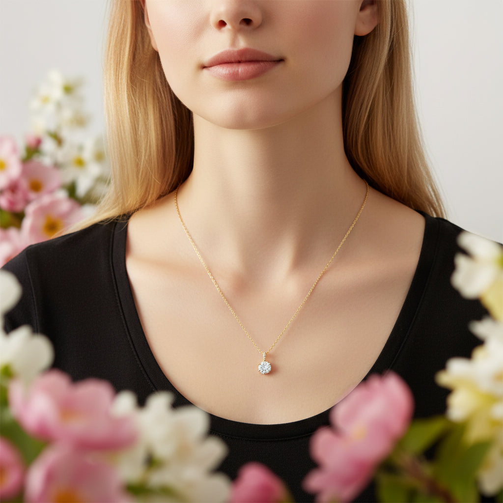 Позлатено колие "Камъче"