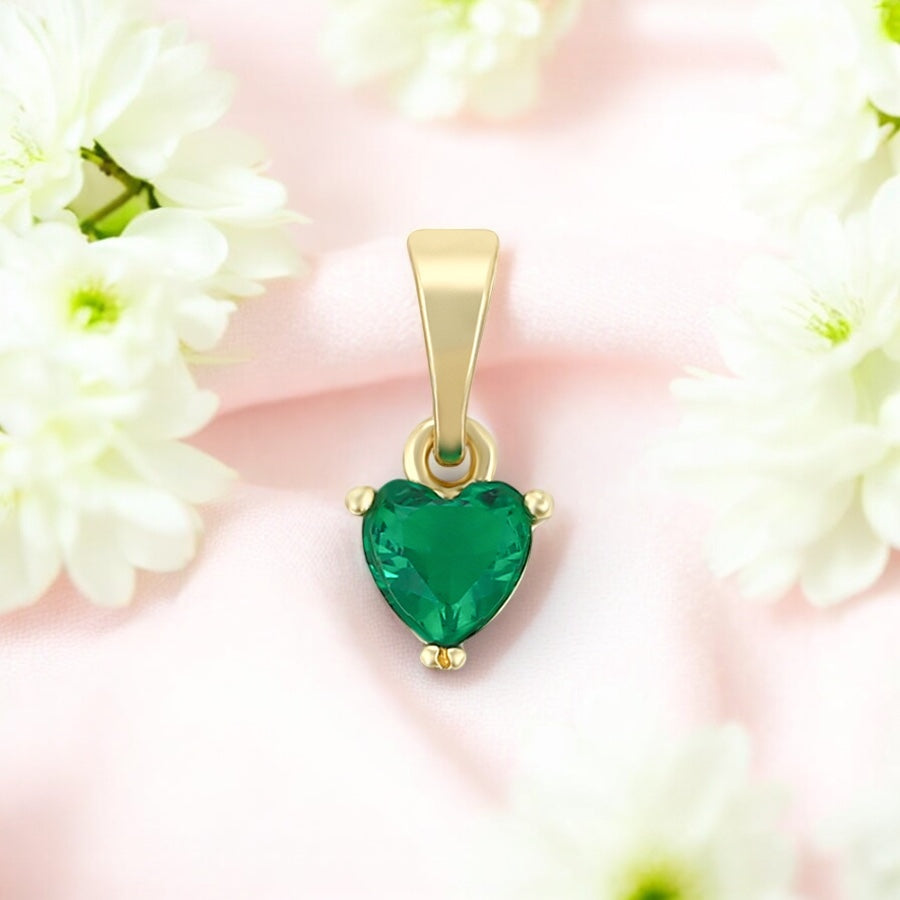 Позлатена висулка "Зелено сърце"