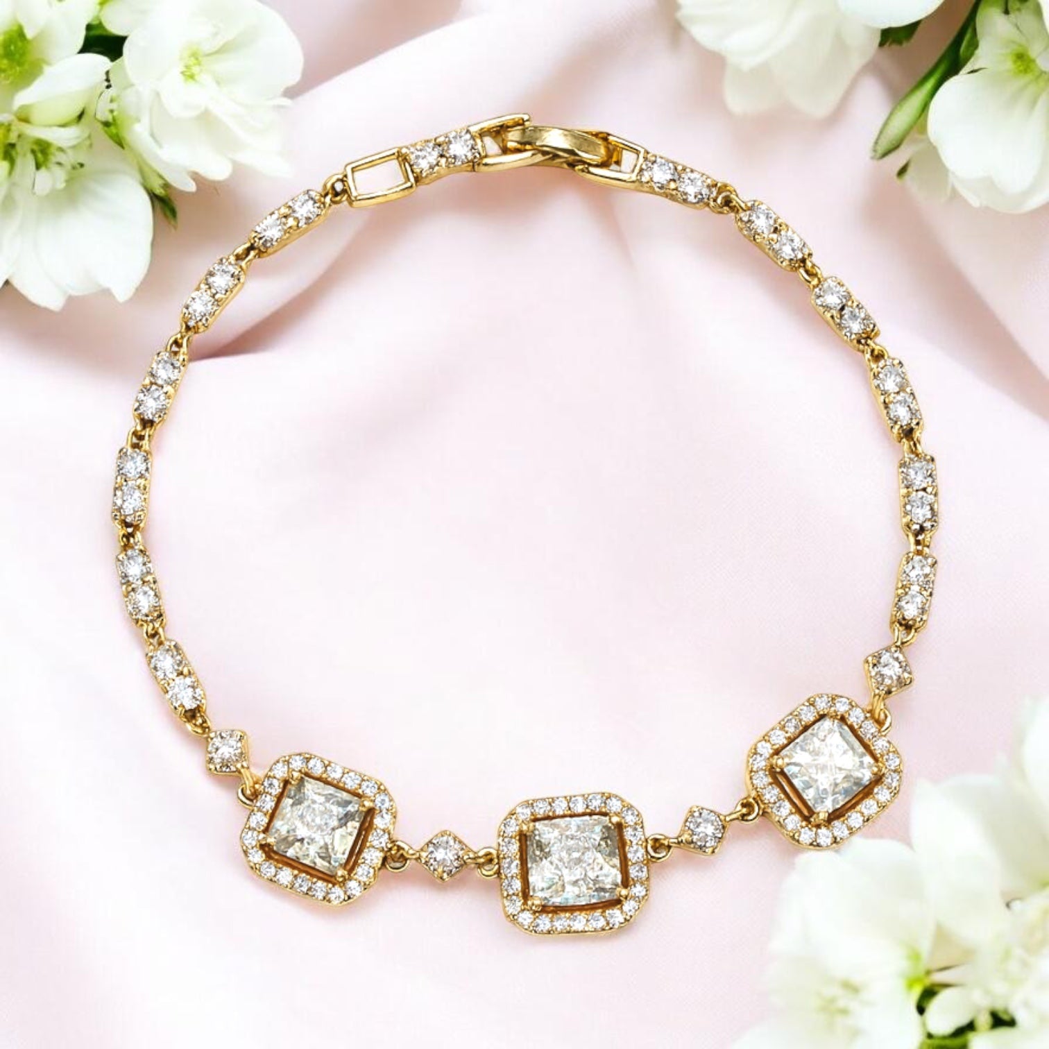 Позлатена гривна "Светлина"