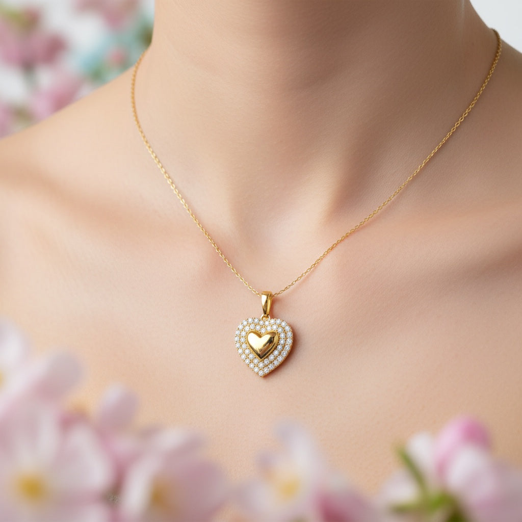 Позлатено колие "Любов"