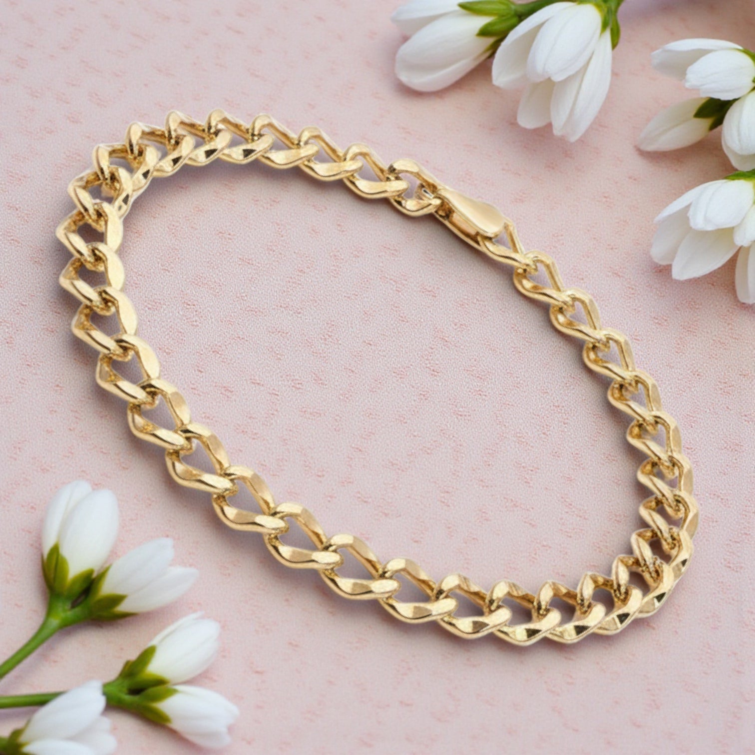 Позлатена гривна "Мадрид"